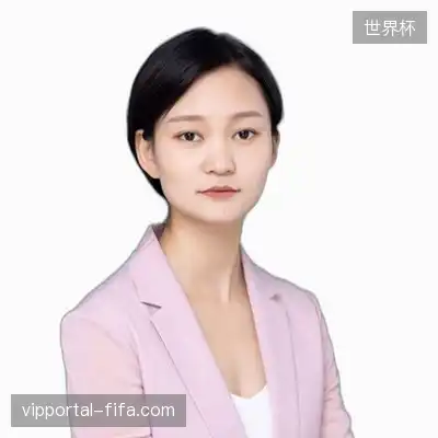韦成诗